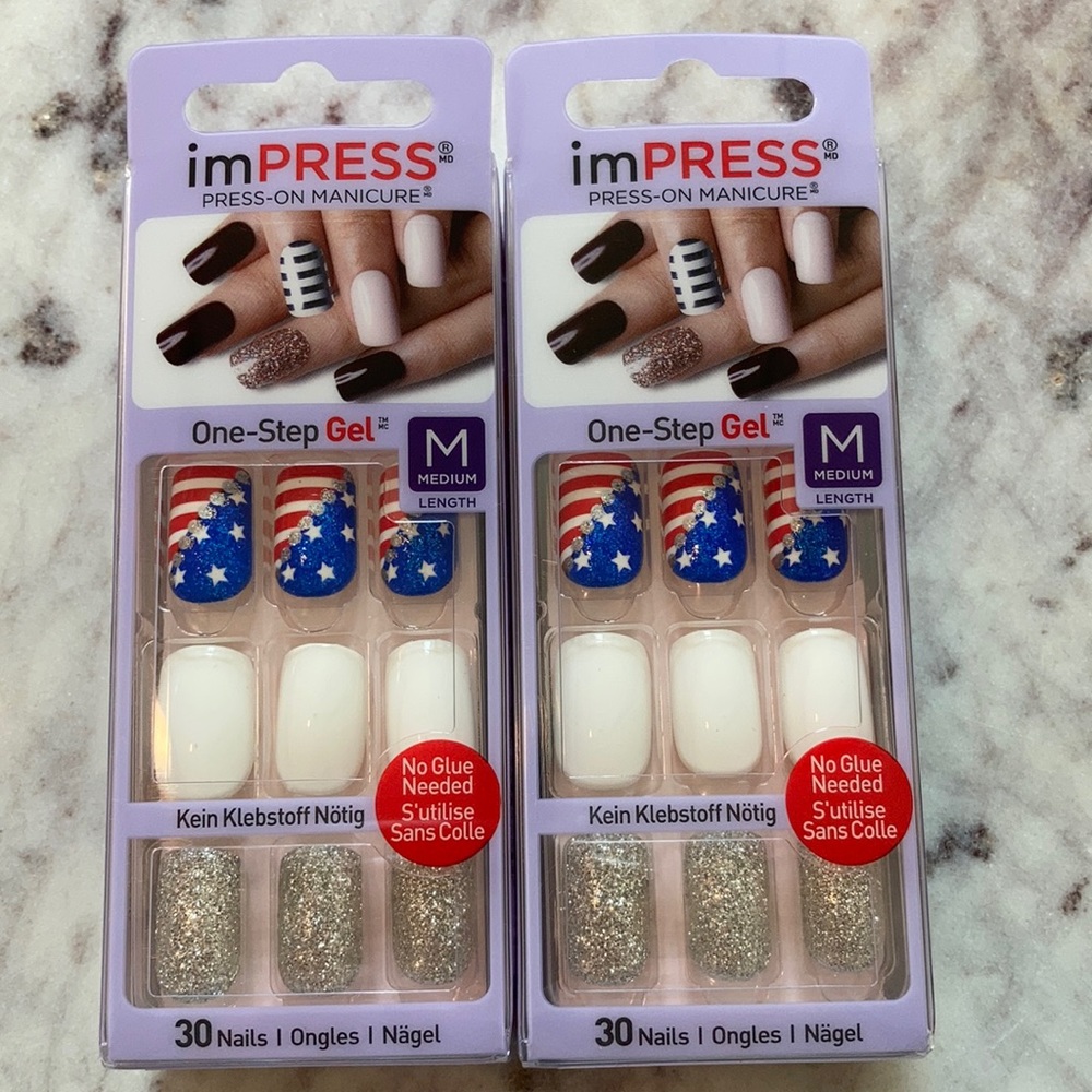 SET OF 2 NWT Impress Nails Medium White Flag